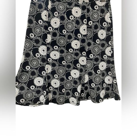 Express 90s Y2K A Line Mini Skirt Stretchy Small Black Floral Fairygrunge Goth - Picture 2 of 5